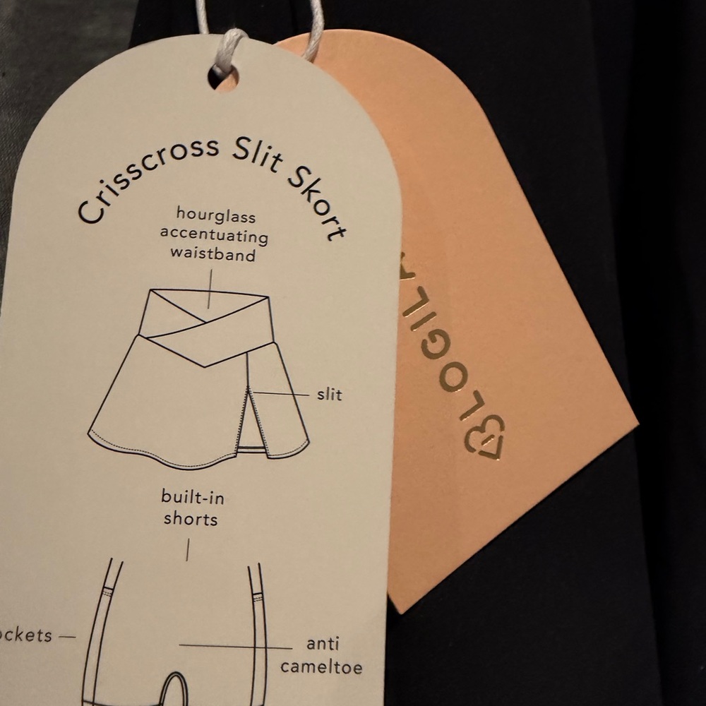 New Women’s Black Blogilates Crisscross Slit Skort Size Small - Picture 5 of 5